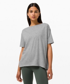 Lululemon Back In Action Short Sleeve Blast Dam Grå | FDYB-69038
