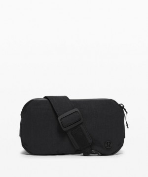 Lululemon Pop it Off Crossbody Väskor Accessories Svarta Svarta | ZPCS-26948