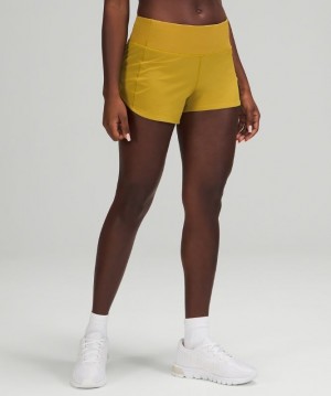 Lululemon Speed Up MR Short 4 Lined Shorts Dam Guld | VRDM-17309