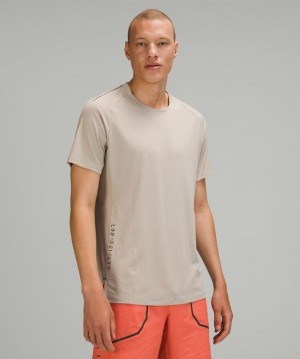 Lululemon Textured Training Short Sleeve Blast Herr Beige | UOQG-35482