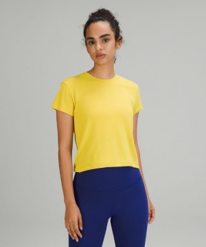 Lululemon Train to Be SS Blast Dam Soleil | XOSH-35410