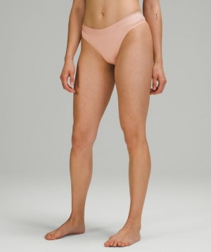 Lululemon UnderEase Thong Underkläder Dam Misty Shell | QCZG-82095