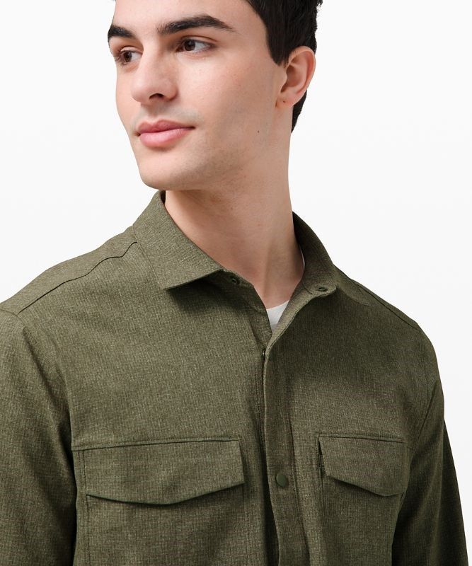 Lululemon Airing Easy Overshirt Ventlight Mesh Blast Herr Olivgröna | LWJS-83592