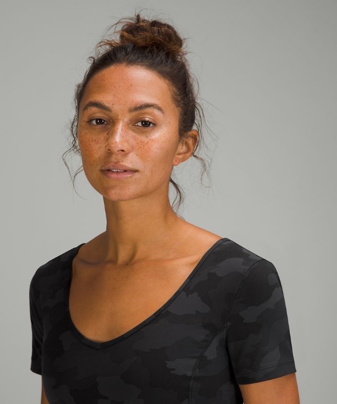 Lululemon Align T-Shirt Blast Dam Camo Svarta Olika Färger | BLPZ-70158