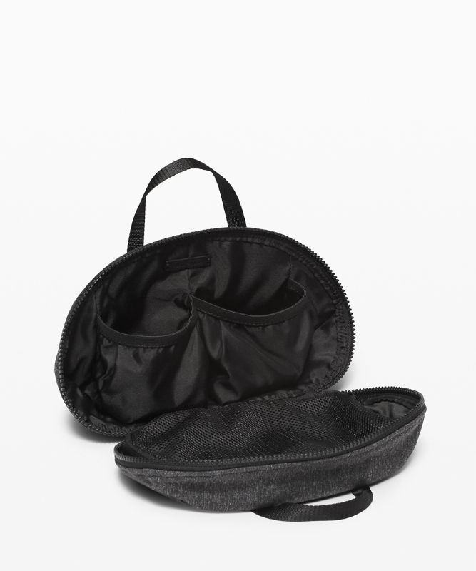 Lululemon All the Essentials Kit 2.5L Väskor Accessories Svarta | TZNY-39762