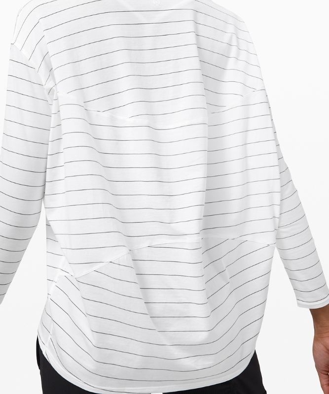 Lululemon Back in Action Long Sleeve Blast Dam Vita Svarta | EGZS-27016