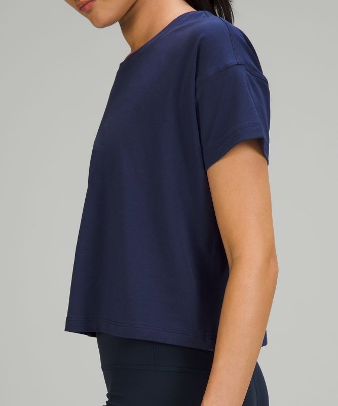 Lululemon Cates Tee Blast Dam Night Sea | NUCJ-39104