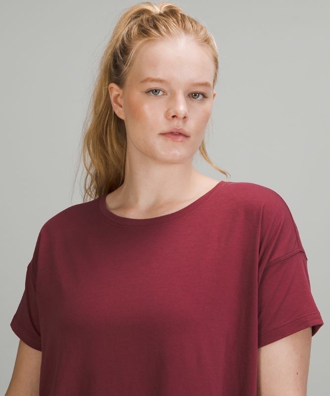 Lululemon Cates Tee Blast Dam Vinröda | PFOW-79682