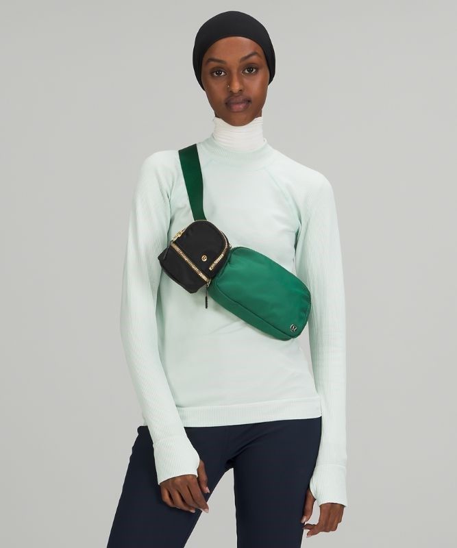 Lululemon City Adventurer Backpack Nano Väskor Accessories Svarta Guld | LBEQ-72951