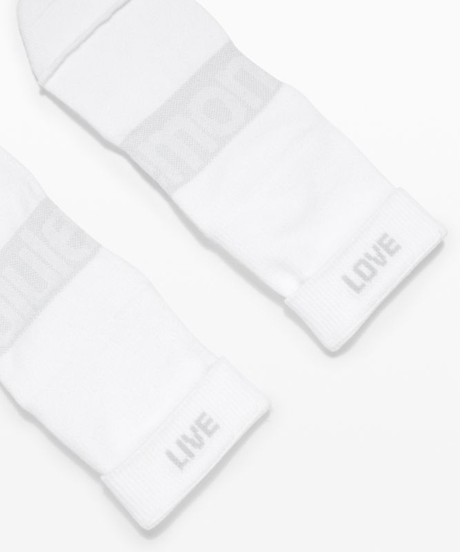 Lululemon Daily Stride Mid Crew Sock 3 Pack Strumpor Accessories Vita | SKAH-49637