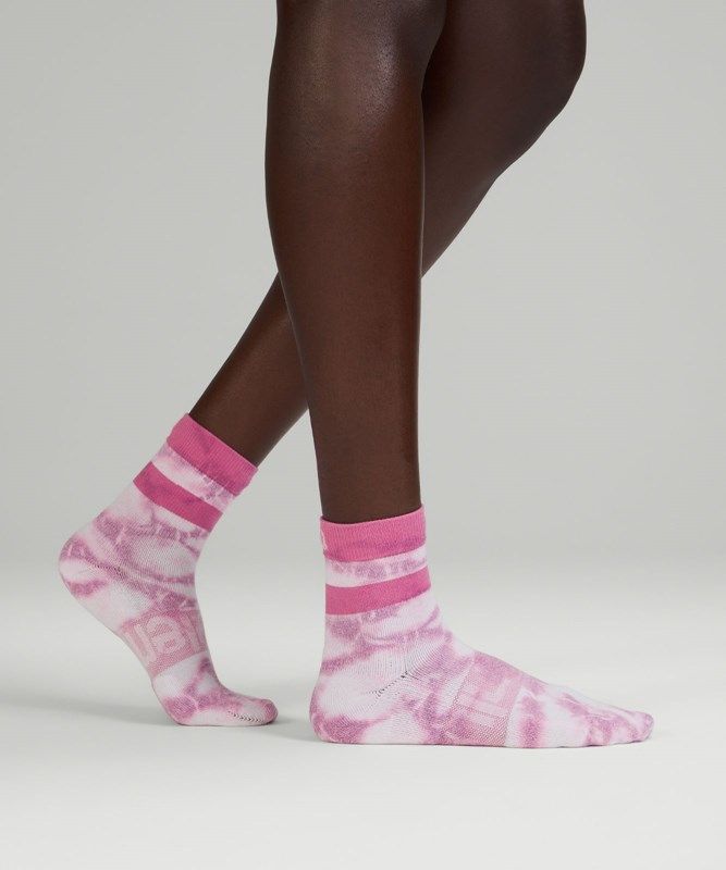 Lululemon Daily Stride Mid Crew Sock 3 Pack Strumpor Accessories Rosa Olika Färger Rosa | HUCM-54093