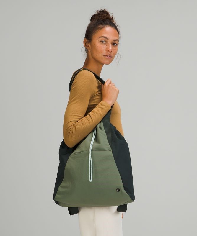 Lululemon Dual Function Backpack To Tote Väskor Accessories Gröna Gröna | GORJ-87156