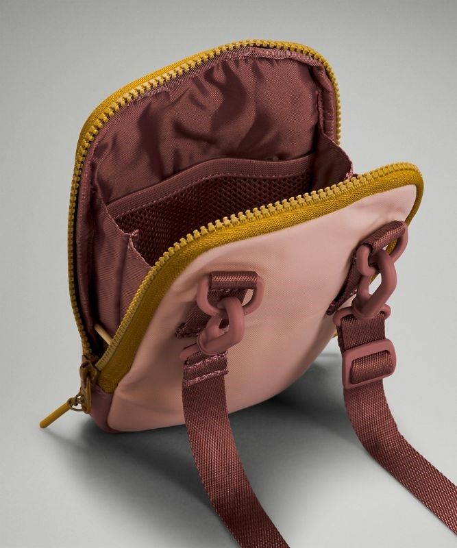 Lululemon Easy Access Crossbody Väskor Accessories Rosa | XLNG-86021