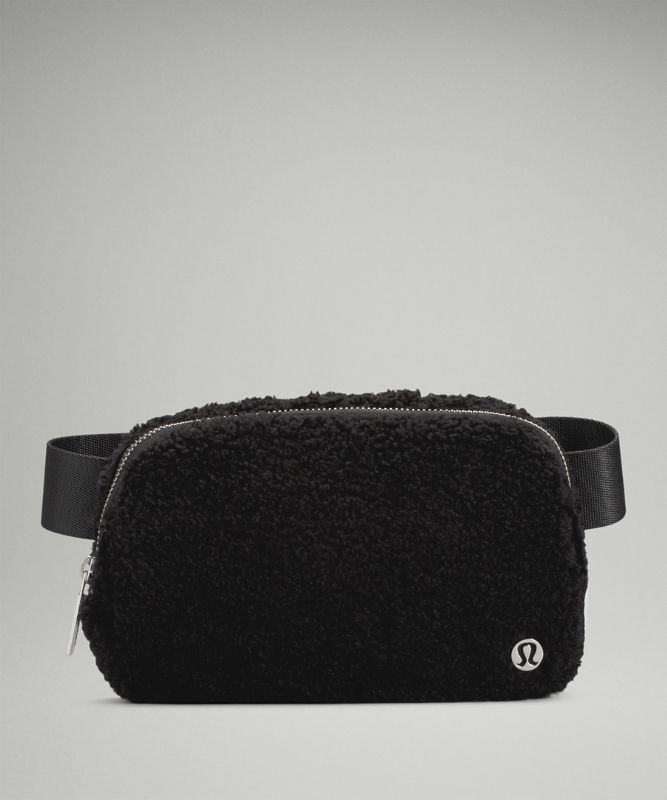 Lululemon Everywhere Belt Bag Fleece Väskor Accessories Svarta | KJZM-41539