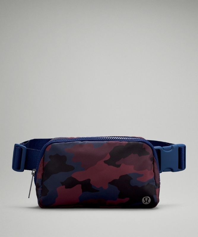 Lululemon Everywhere Belt Bag Väskor Accessories Camo Röda Olika Färger | RCXY-91758
