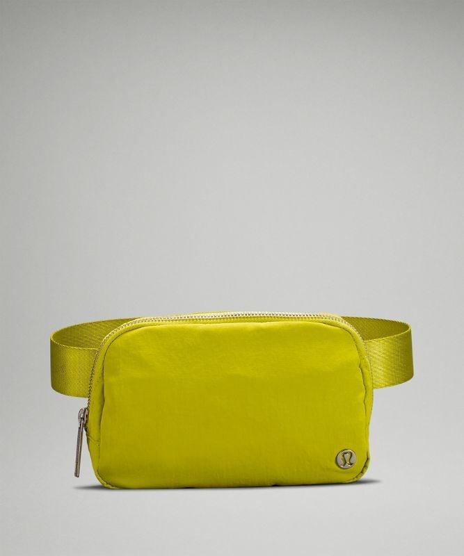 Lululemon Everywhere Belt Bag Väskor Accessories Gula | DXEG-63790