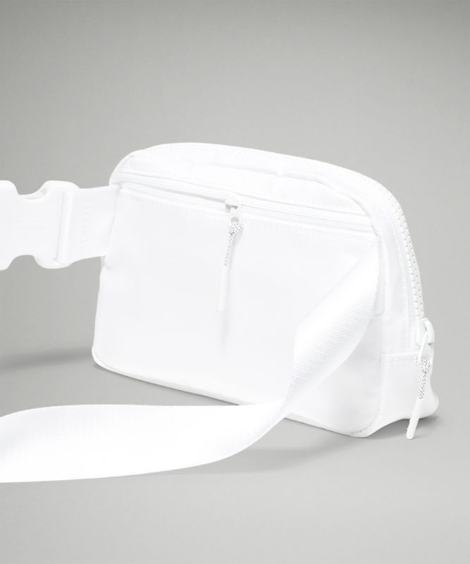 Lululemon Everywhere Belt Bag Väskor Accessories Vita | ACRU-08769
