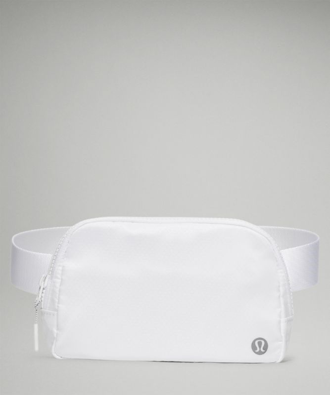 Lululemon Everywhere Belt Bag Väskor Accessories Vita | ACRU-08769