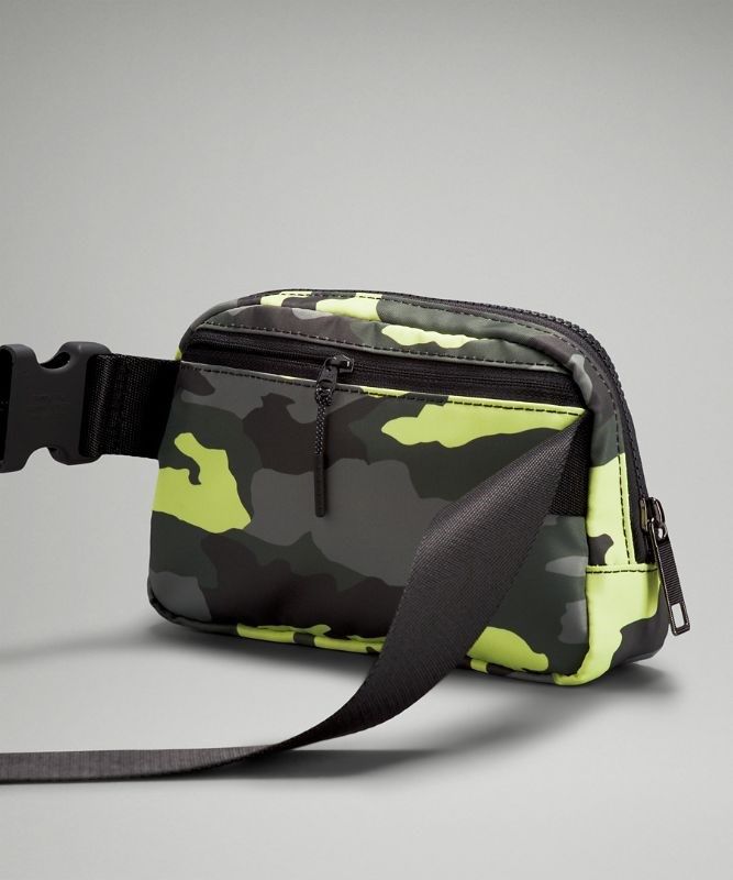 Lululemon Everywhere Belt Bag Väskor Accessories Camo Mintgröna Olika Färger Svarta | USLC-97182