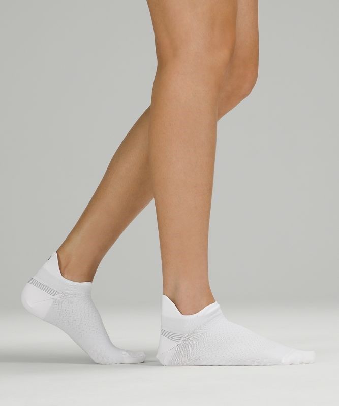 Lululemon MicroPillow Tab Running Sock Light Cushioning Strumpor Accessories Vita | PJOB-46712