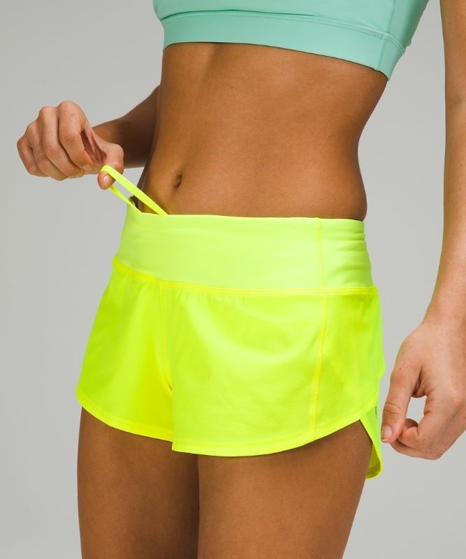 Lululemon Speed Up Low-Rise Lined Short 2.5 Shorts Dam Gula | PCSA-26938