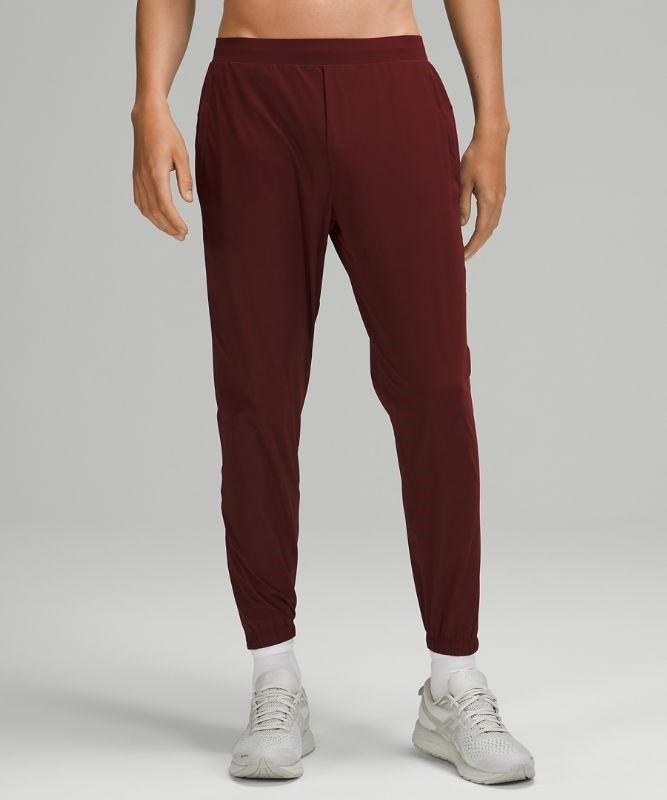 Lululemon Surge Jogger Shorter Length Byxor Herr Röda Vinröda | HFKL-93715