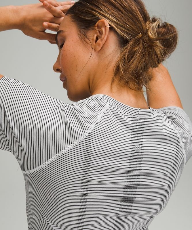 Lululemon Swiftly Tech Short Sleeve 2.0 Blast Dam Vita Svarta | LTEO-85329