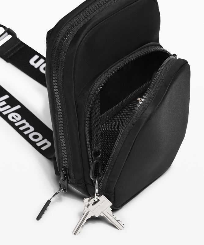 Lululemon The Rest is Written Crossbody 2L Väskor Accessories Svarta | PLZX-32674