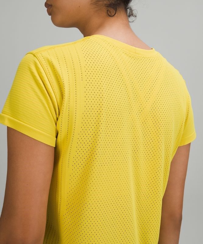 Lululemon Train to Be SS Blast Dam Soleil | XOSH-35410