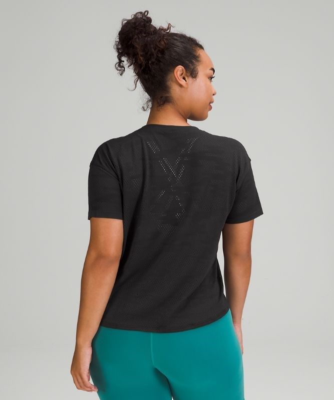 Lululemon Train to Be Short Sleeve Blast Dam Camo Svarta | EGNS-47208